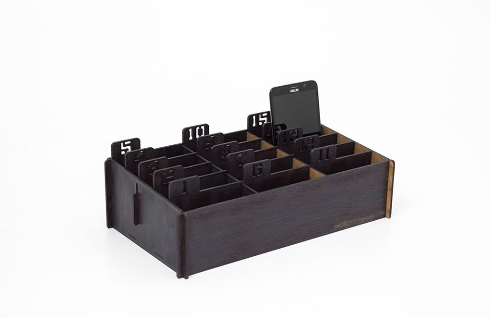 Хранение мобильных телефонов